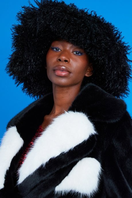 Black Oversized Bamboo Fur Hat