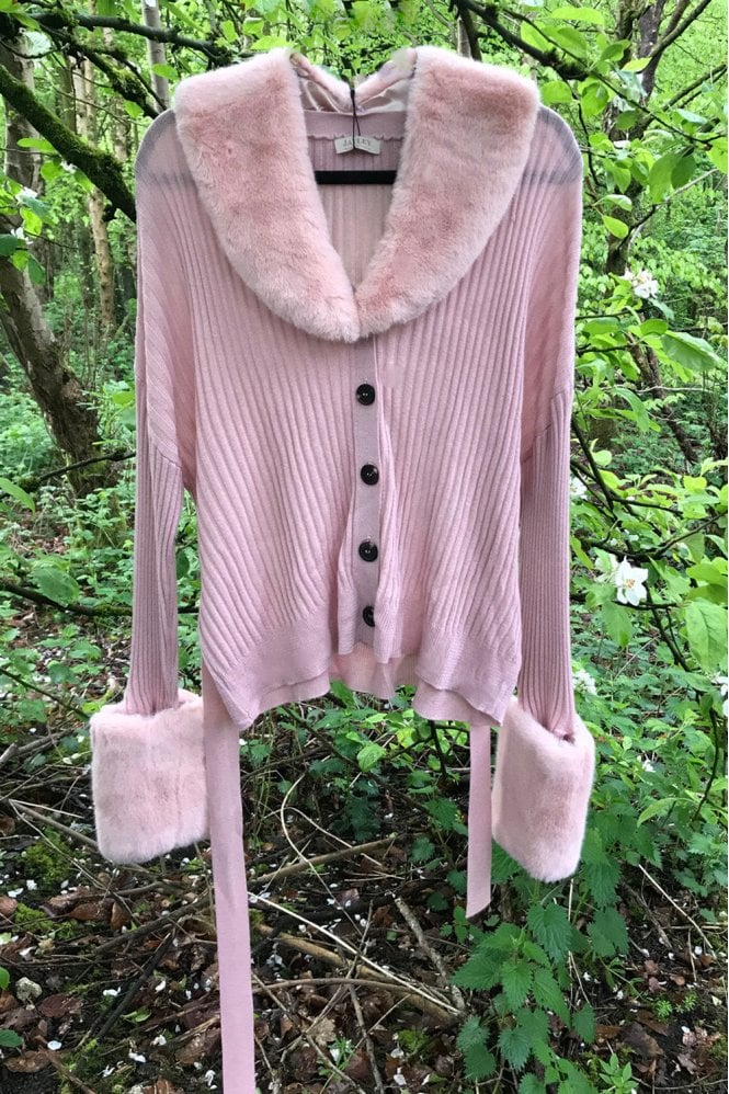 JAYLEY Cashmere Cardigan With Detachable Collar & Cuffs
