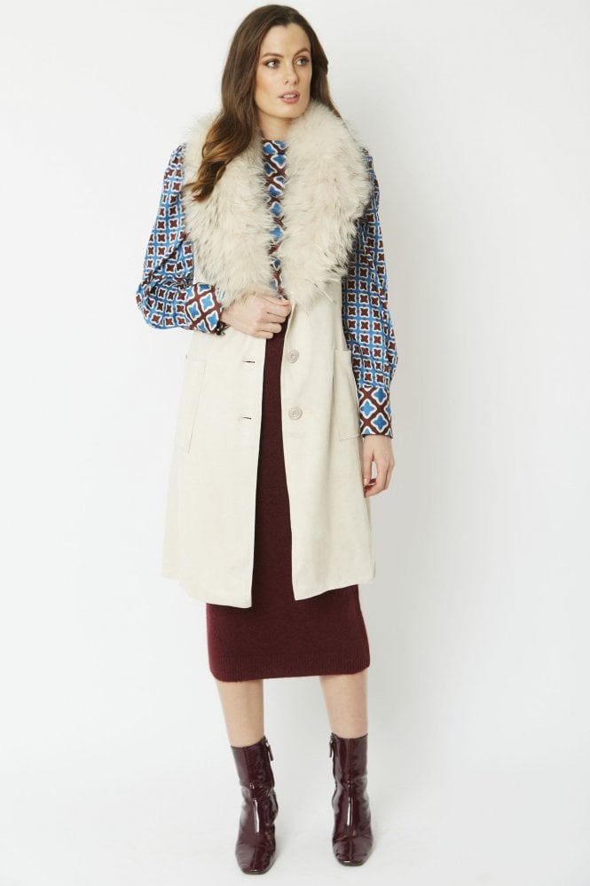 JAYLEY Cream Faux Suede Fox Fur Collar Gilet