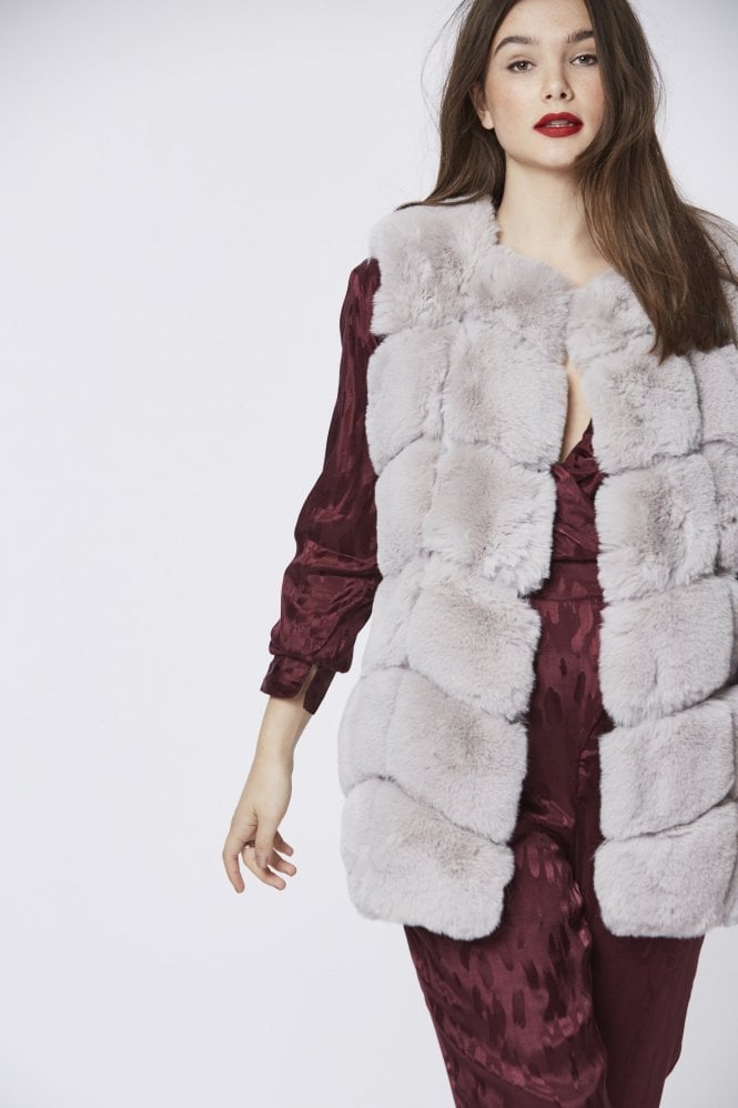 JAYLEY Grey Faux Fur Vest