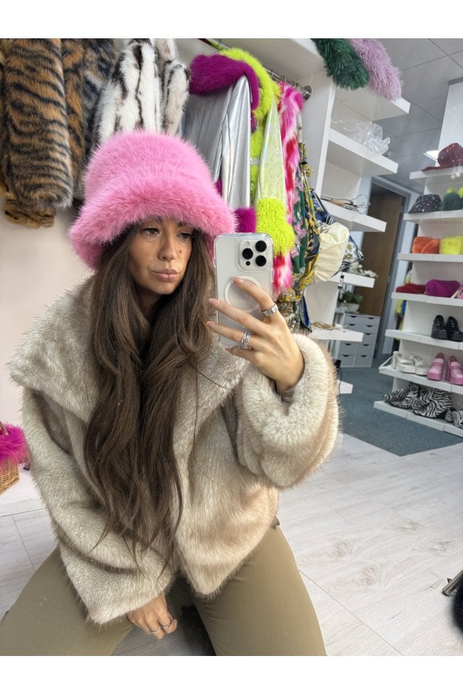 JAYLEY Pink Bamboo Blend Faux Fur Hat