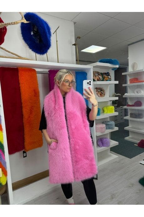 Sophia Bamboo Blend Fur Pink Oversized Pocket Scarf 