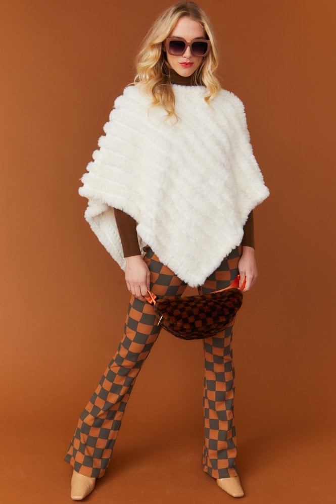 JAYLEY White Faux Fur Poncho